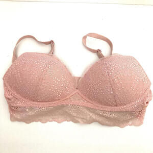 Pink Victorias Secret Push Up Wireless Lace Bra Size Medium Pink